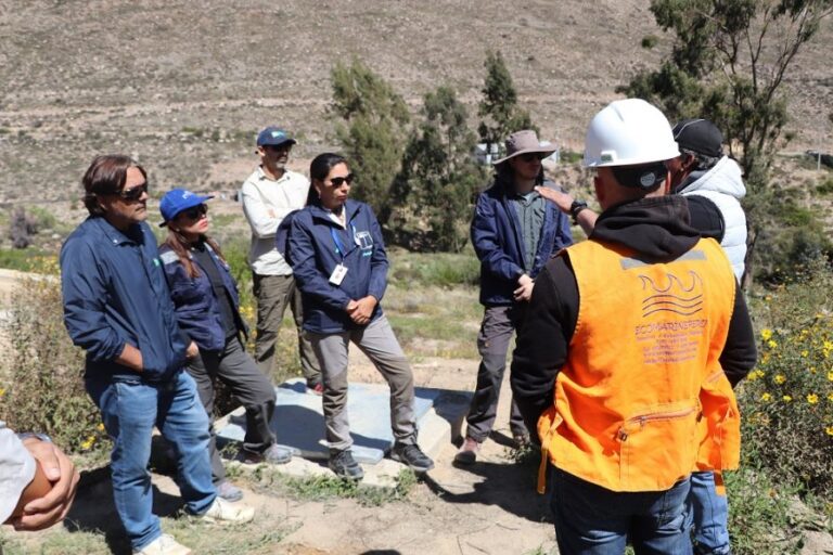 Lee más sobre el artículo Crisis en el suministro de agua en Arica por posible contaminación con hidrocarburos: llaman a no consumir agua potable